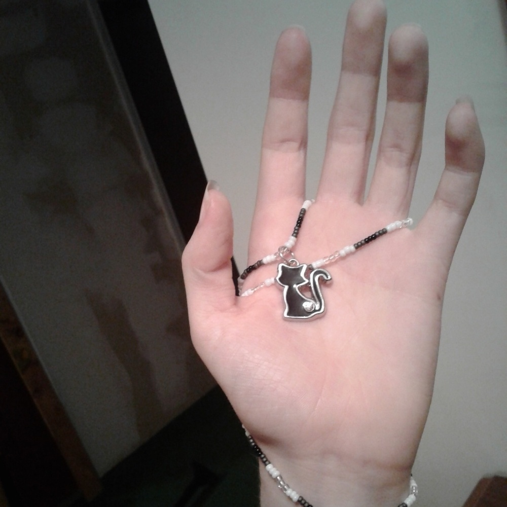 Handmade Crystal-beaded Cat Necklace